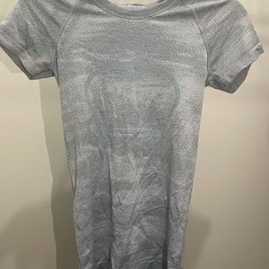 Lululemon Gray Swiftly Tech